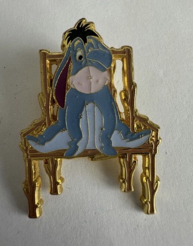 Loungefly eeyore chair - chair, blind