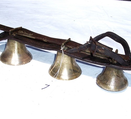 Antique shaft sleigh three - shaft,