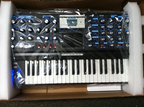 Moog minimoog voyager electric - minimoog,