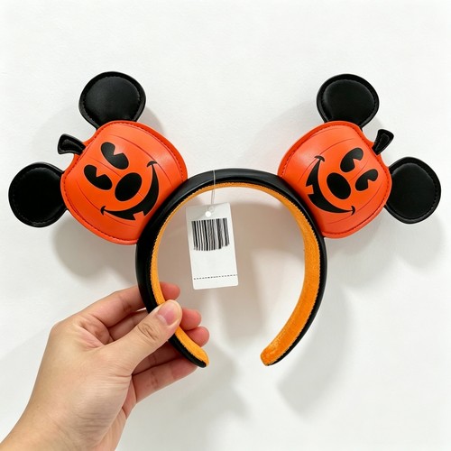 Disney parks halloween mickey - disney`,