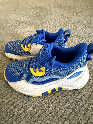 Under armour curry - under,