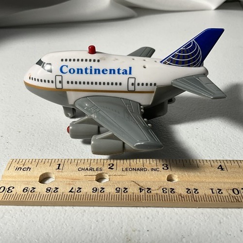 Continental airlines toy plane - continental,