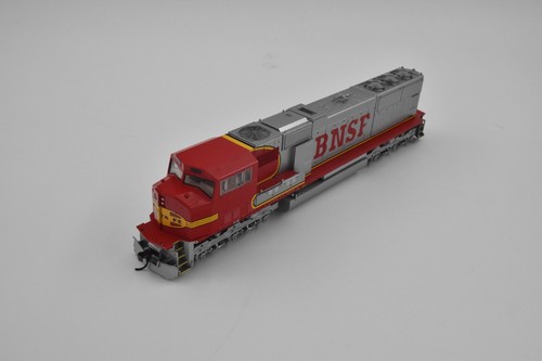 Athearn genesis sd75m bnsf - genesis,