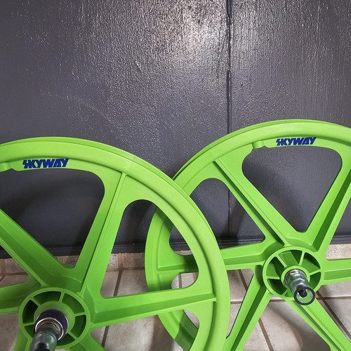 New skyway green mags - new,