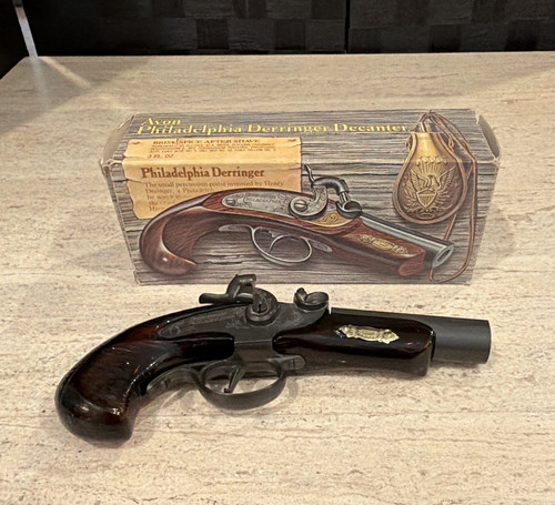 Avon philadelphia derringer - avon,