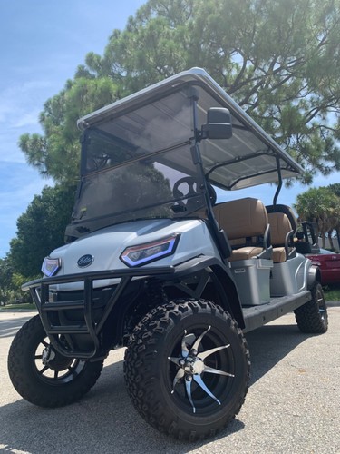 2023 silver passenger lifted - silver,