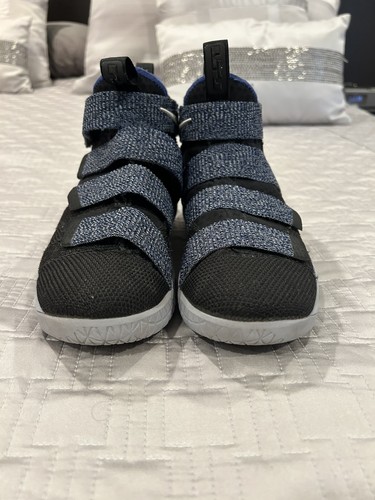 Pre 0wned nike lebron - pre-0wned, soldier