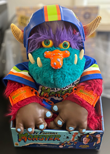 The loyal subjects pet - the,