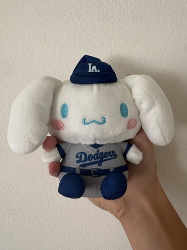 Dodgers sanrio - 🐶,