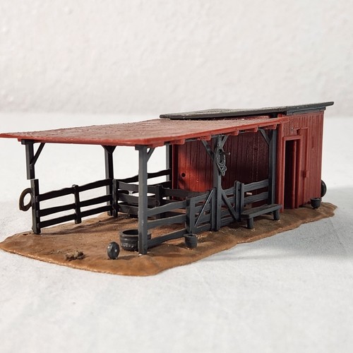 Scale small horse - small,