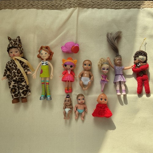 Vtg junk doll drawer - of, 10