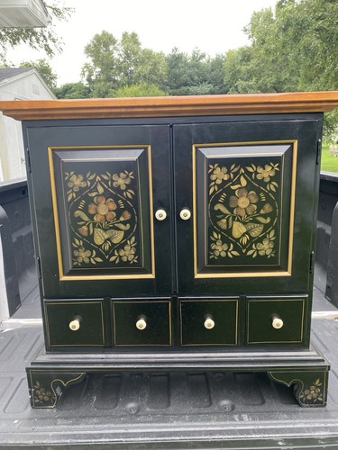 Ethan allen heirloom maple - ethan,