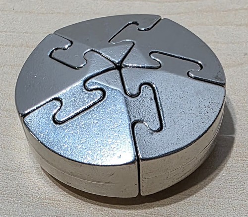 Hanayama cast puzzle - hanayama,