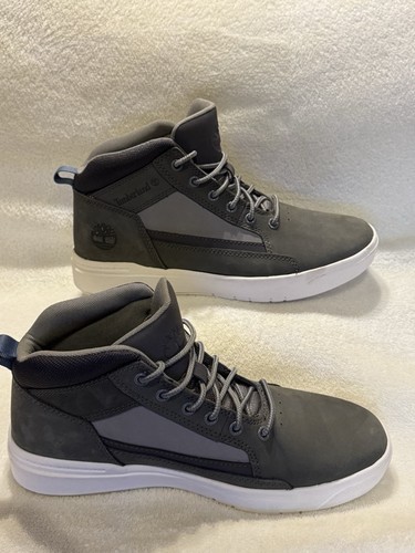 Nwot timberland men mid - nwot,