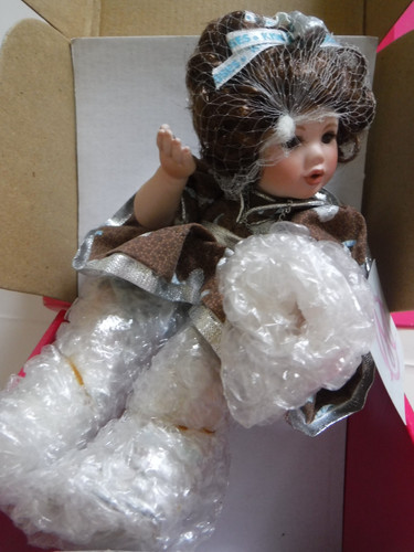 Marie osmond kisses tiny - marie, "