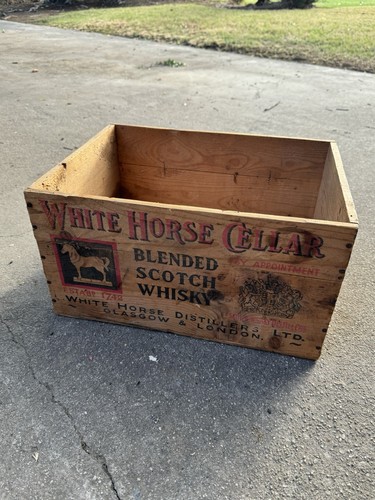 Vintage white horse cellar - vintage,