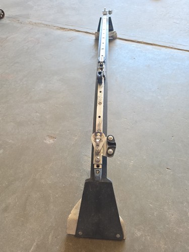 Sailboat traveler track system - sailboat,