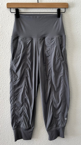 Lululemon dance studio - lululemon,