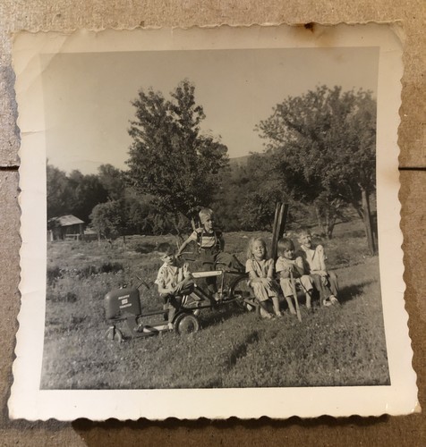 Vintage 1957 photo kids - vintage, b&w