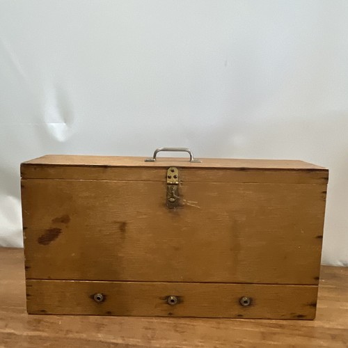 Vintage brass accent wood - brass, box