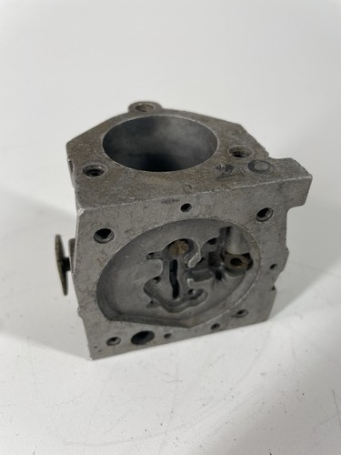 Mcculloch carburetor bdc - carburetor, body