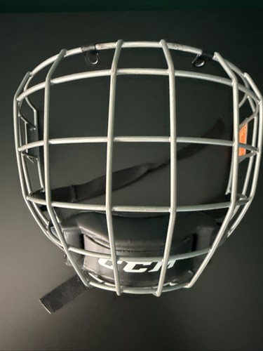 Ccm ice hockey - ice, cage
