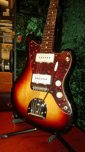 Pre owned 1994 - pre, fender