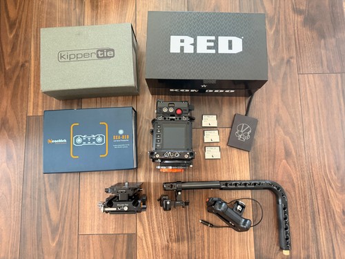 Full shooting red komodo - full,