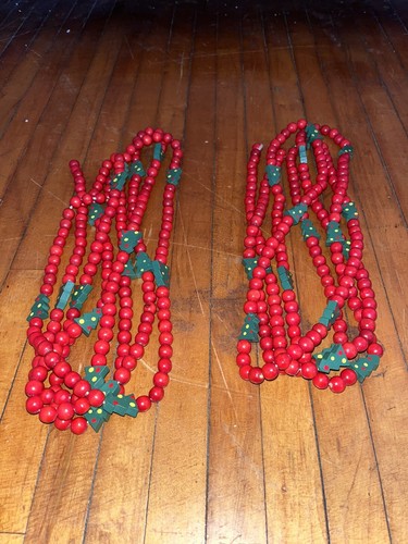 Vintage red wooden cranberry - wooden,