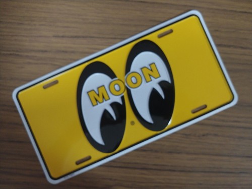 Moon eyes mooneyes embossed - moon,
