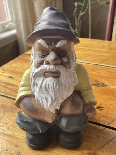 Funny vintage squatting garden - funny,