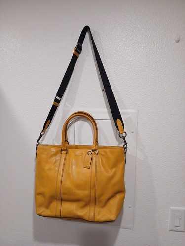 Coach bleecker legacy tote - bleecker,