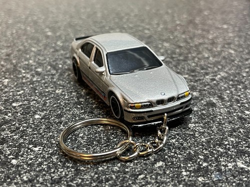 2001 bmw e39 keychain - bmw,