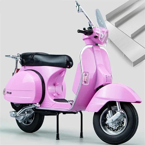 Vespa 125 diecast - 1:10,