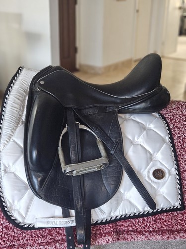 Custom saddlery icon - saddlery,