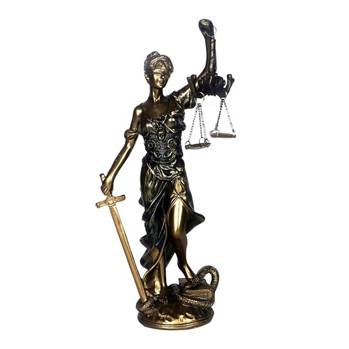 Lady justice statue - in,