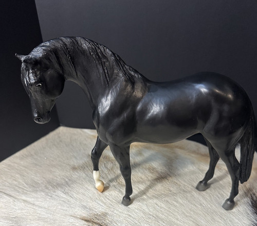 Breyer reeves black beauty - breyer,