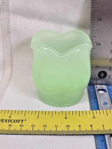 Vintage jadeite tulip - jadeite,