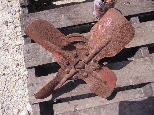 Farmall cub tractor engine - cub, ih