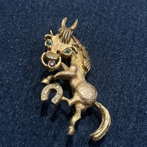 Vintage donkey pin brooch - donkey,