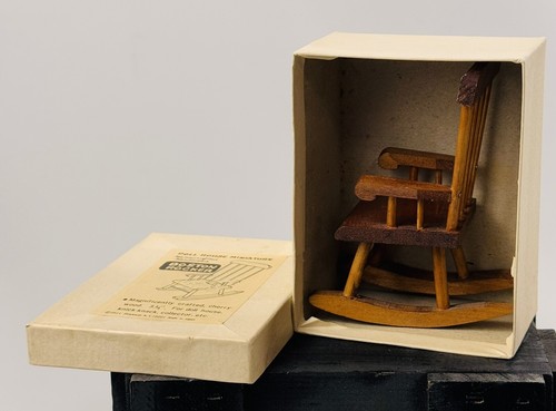Vintage doll house - house, miniature