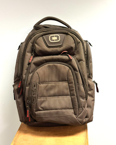 Ogio renegade rss laptop - ogio,