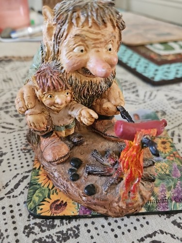 Norwegian vtg original trolls - vtg,