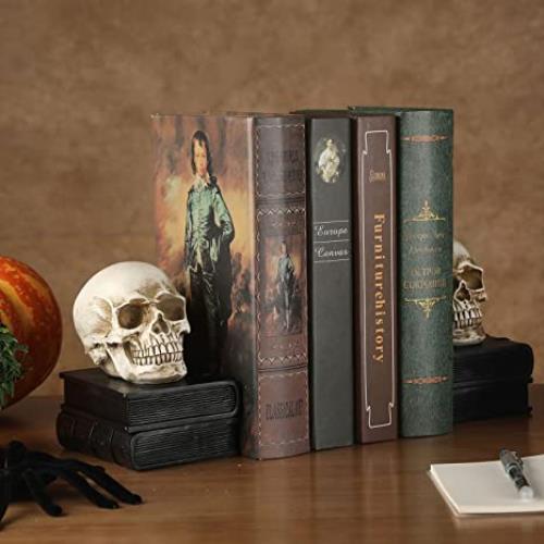 Resin skull black stacked - skull,