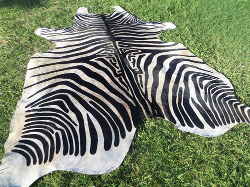 Huuuuuuge zebra print - !!,