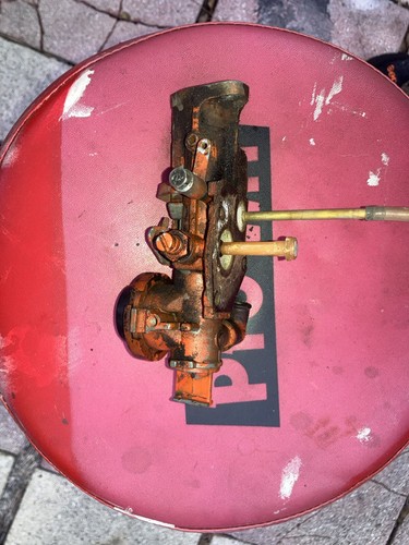 Briggs and stratton carb - and,