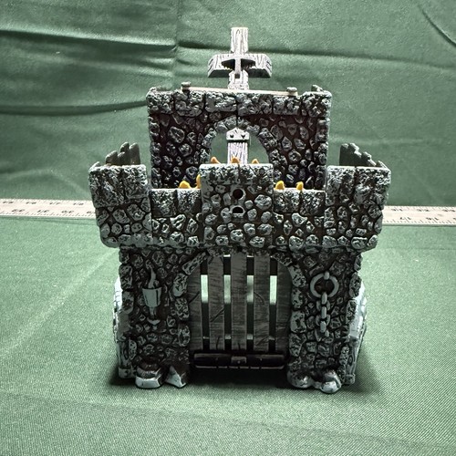 Crossbows catapults castle - &,