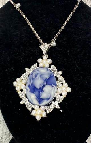 Blue wedgewood style - blue, cameo