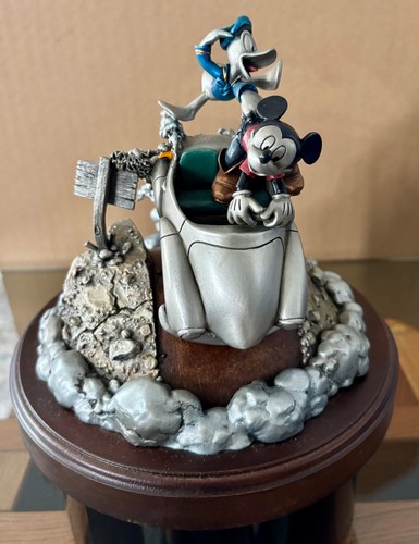 Disney mickey donald duck over - disney,