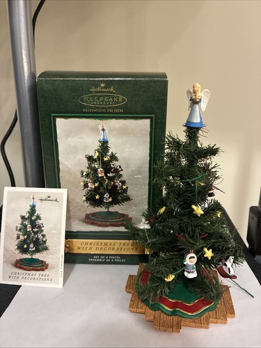 2002 hallmark ornament - hallmark,